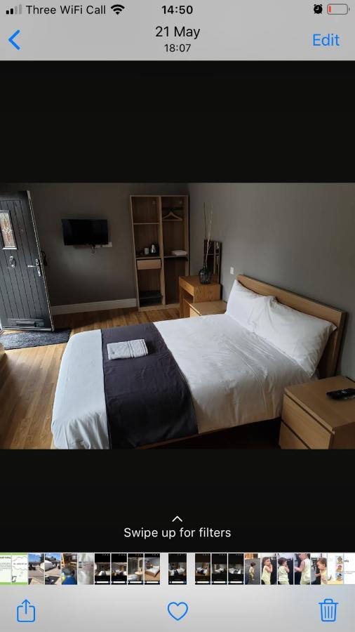 רומפורד The Mawney Hotel מראה חיצוני תמונה