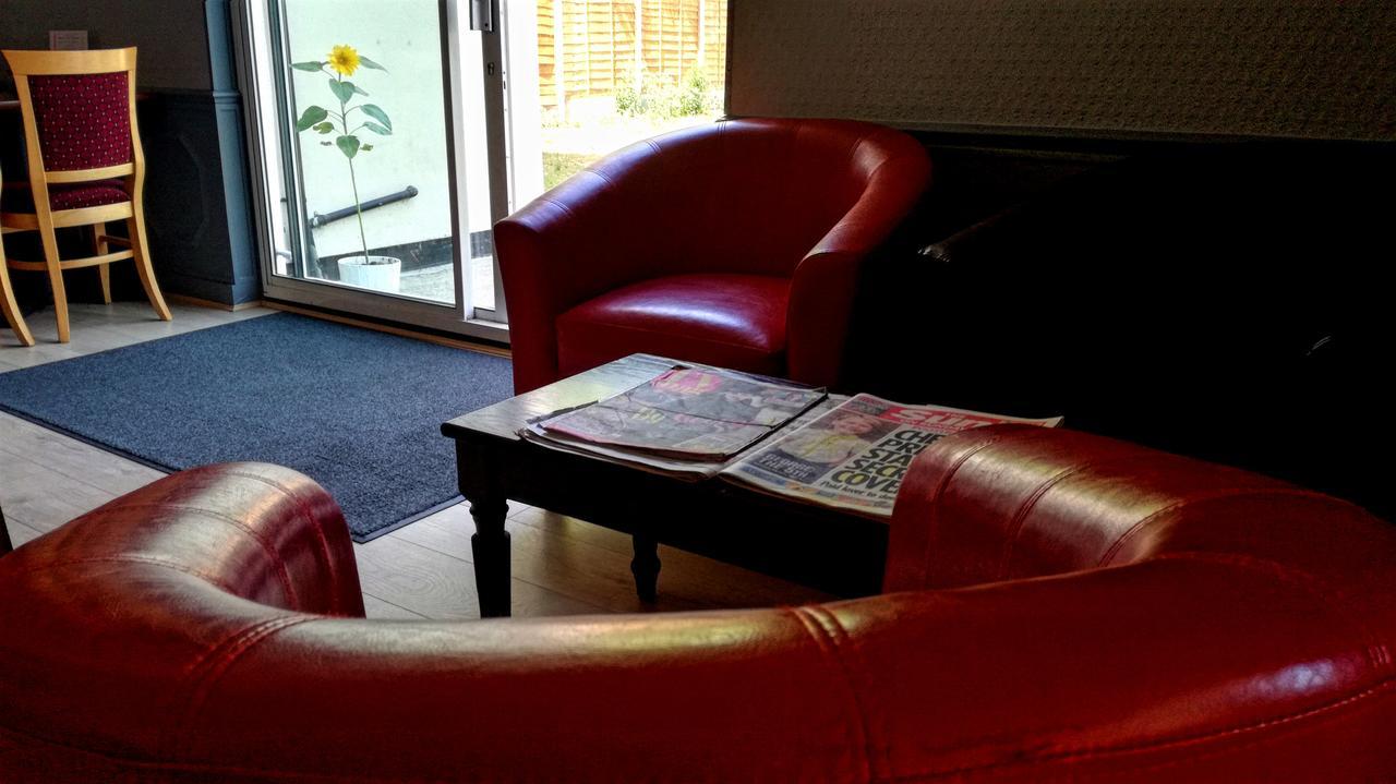 רומפורד The Mawney Hotel מראה חיצוני תמונה
