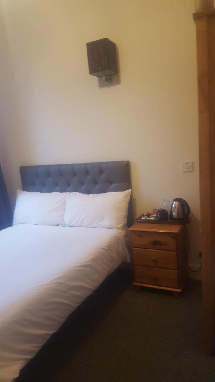 רומפורד The Mawney Hotel מראה חיצוני תמונה